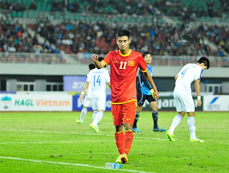 Vũ Minh Tuấn được HLV Miura đánh giá rất cao