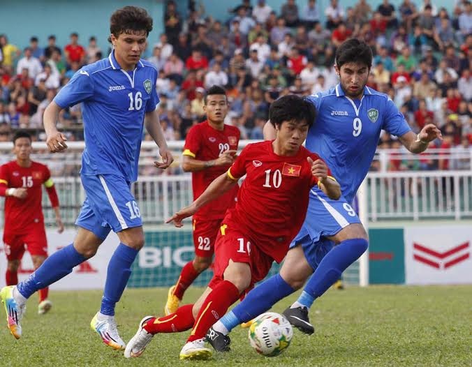 Công Phượng bỏ lỡ cơ hội, Olympic Việt Nam hòa Uzbekistan - 3 Công Phượng đã chơi đầy xông xáo - Ảnh: Trọng Vũ
