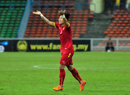 Niềm hạnh phúc vô bờ bến của các tuyển thủ U23 Việt Nam - 1 U23 Việt Nam đã có một trận đấu đầy kiên cường tại Shah Alam