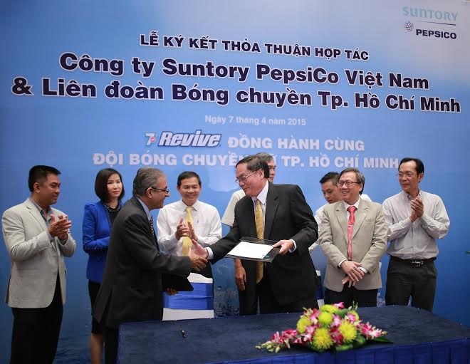 Đội bóng chuyền nữ TPHCM có nhà tài trợ mới