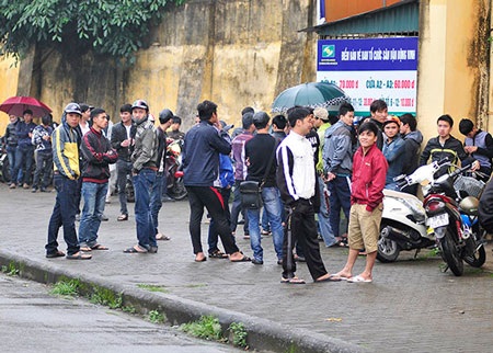 Giá vé được đội lên rất cao so với giá gốc