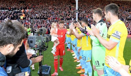 Màn chào sân Anfield đầy ấn tượng của Gerrard - 3 Gerrard chơi đầy nỗ lưc, nhưng Liverpool vẫn thua Crystal Palace 1-3