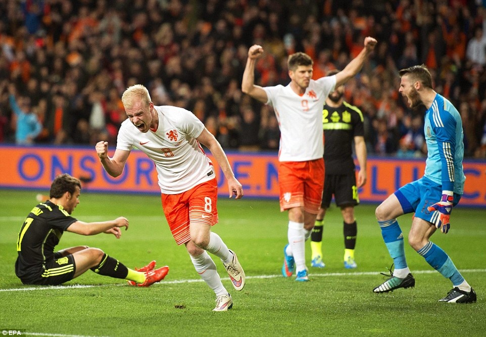 Tây Ban Nha gục ngã trước Hà Lan tại Amsterdam Arena - 3 Tây Ban Nha thất bại vì bỏ lỡ quá nhiều cơ hội ở trận đấu này
