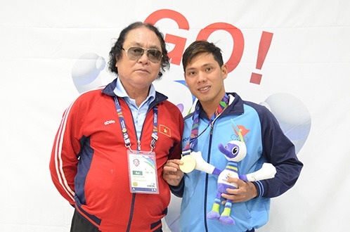 Nghị lực phi thường của “chàng trai vàng” Võ Thanh Tùng - 2 Thanh Tùng là hình mẫu tiêu biểu của VĐV khuyết tật biết vươn lên trong cuộc sống