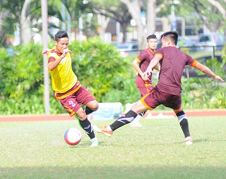 Đội trưởng U23 Việt Nam dính chấn thương, HLV Miura lo lắng - 7 HLV Miura luôn nghiêm khắc với những lỗi cơ bản của các học trò