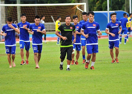 U23 Việt Nam chạm trán Thái Lan trên sân tập - 4 Hà Nguyên