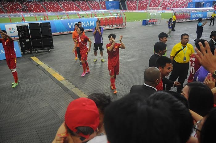 Tất cả cùng hạnh phúc với chiến thắng 5-0 của U23 Việt Nam