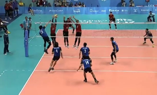 Bóng chuyền nam thua chung kết, Việt Nam kết thúc SEA Games 28 với 73 HCV - 1 Đội tuyển bóng chuyền nam đã không thể vượt qua được Thái Lan
