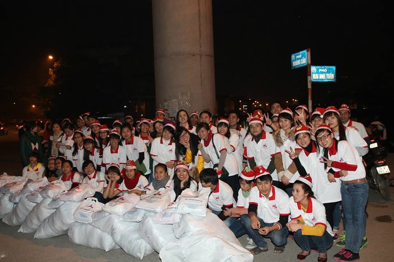 Dược phẩm Nhất Tâm - Thương hiệu uy tín vì sức khỏe - 4 Cùng “Ông già Noel” Nhất Tâm thổi bùng hơi ấm Giáng Sinh
