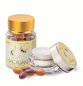 Bộ đôi sản phẩm Sắc Xuân trong uống - ngoài thoa giúp trị nám sạm da hiệu quả