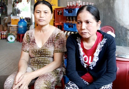 “Cô gái thành bà lão” ở Hội An giờ ra sao? - 2 Bà Mứt cùng chị Mai trò chuyện với PV