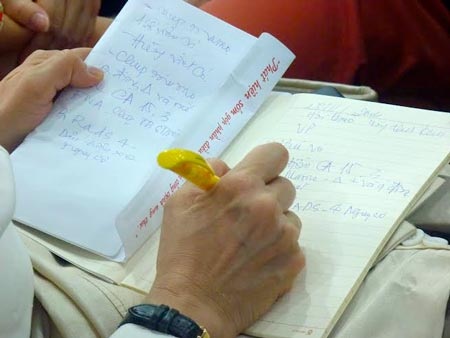 “Hãy hiểu đúng về ung thư…” - 4 Chăm chú
ghi chép thông tin về ung thư