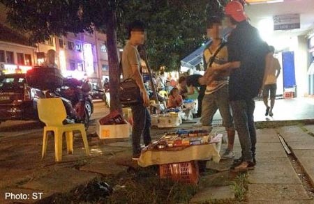 Nhiều người bỏ mạng vì thuốc kích dục bán rong - 1 Nhiều người bỏ mạng vì thuốc kích dục bán rong