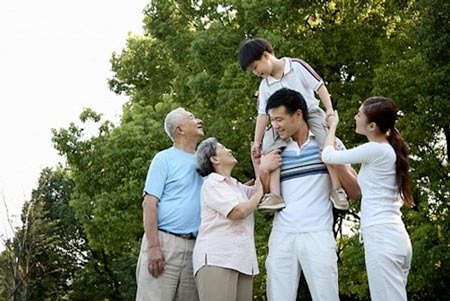 Làm sao để người già “dễ tính”? - 1 Ảnh minh họa