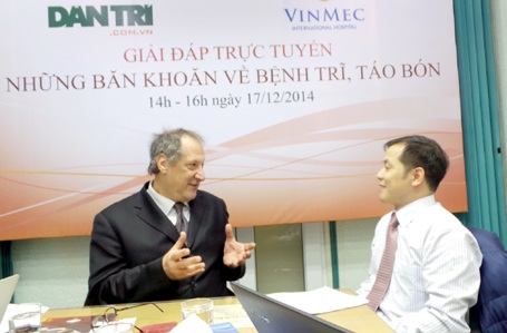 GS Mario Pescatori và BS Nguyễn Ngọc Khánh