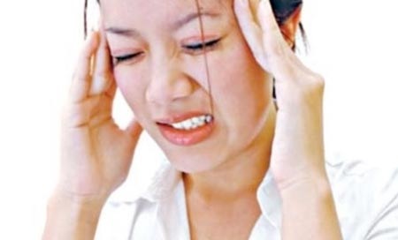 Những cách làm đẹp kỳ cục của phái nữ: Nghe nhạc nâng ngực - 3 Nhạc nâng
ngực được bán tại Việt Nam có âm thanh chói tai, dễ gây căng thẳng. Ảnh minh họa