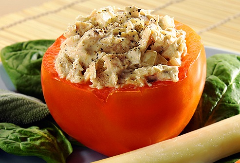 Cá ngừ nhồi cà chua