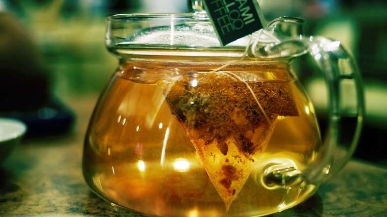 Giải nhiệt với 8 loại trà tốt cho sức khỏe - 2 Trà
hoa cúc (Chamomile)