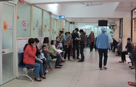 Nhiều trẻ nhập viện cấp cứu vì hen - 1 Nhiều trẻ nhập viện cấp cứu vì hen