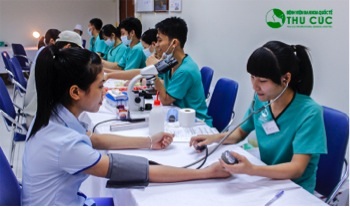 Những lưu ý quan trọng khi khám sức khỏe định kỳ - 1 Ngày càng có nhiều người tham gia khám sức khỏe định kỳ