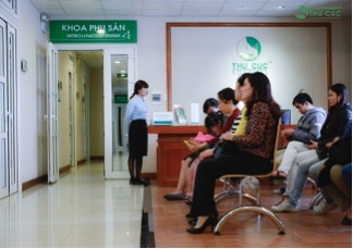 Những lưu ý quan trọng khi khám sức khỏe định kỳ - 3 Phụ nữ nên có chế độ
khám phụ khoa định kỳ