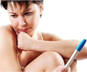 Hậu quả kinh hoàng của viêm khớp dạng thấp - 4 Phụ nữ bị viêm khớp dạng
thấp sẽ gặp khó khăn trong việc thụ thai: