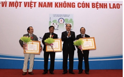 Trao đổi với chuyên gia về bệnh lao