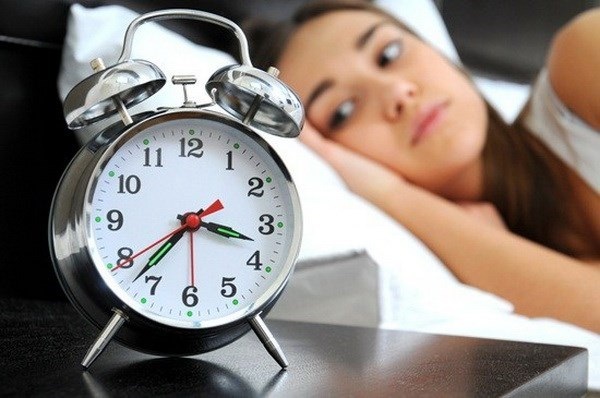 Đi xe máy hơn 50 km/ngày làm giảm tuổi thọ - 4 Người có ít bạn bè