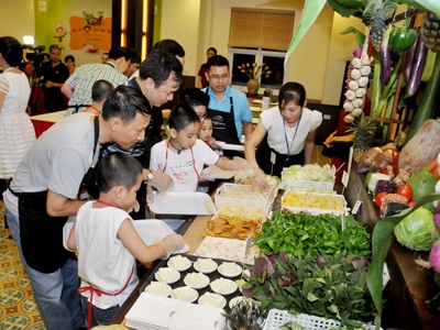 “Nêm yêu Thương trong bữa ăn gia đình”. - 9 Một số hình ảnh 2014