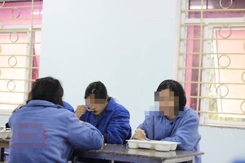 Phút giây tỉnh táo của nhiều bệnh nhân mắc chứng tâm thần