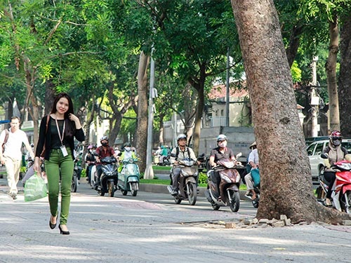 Giảm ung thư da nhờ cây xanh - 1 Rợp bóng cây xanh trên đường Tôn Đức Thắng, quận 1, TP HCM (Ảnh:
Hoàng Triều)