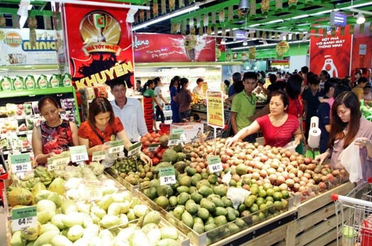 Big C trên “miền đất hứa” Hà Đông - 2 Lãnh đạo Hệ thống siêu thị Big C và khách mời cắt băng khai trương Big C Hồ Gươm”
