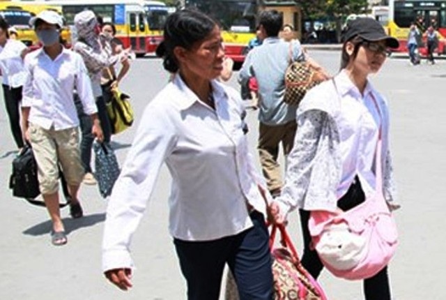 Nắng nóng sẽ ảnh hưởng rất lớn đến các sĩ tử. Ảnh minh họa