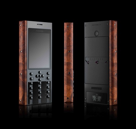 Chiêm ngưỡng mẫu điện thoại mừng sinh nhật 10 năm của Mobiado - 1 Chiêm ngưỡng mẫu điện thoại mừng sinh nhật 10 năm của Mobiado