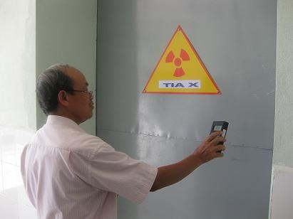 Bộ KHCN xử phạt trên 300 cơ sở vi phạm an toàn bức xạ - 1 Bộ KHCN xử phạt trên 300 cơ sở vi phạm an toàn bức xạ