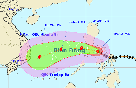 Bão Hagupit diễn biến nhanh, sáng sớm mai bão vào biển Đông - 1 Đường đi của bão Hagupit. (Ảnh: NCHMF)