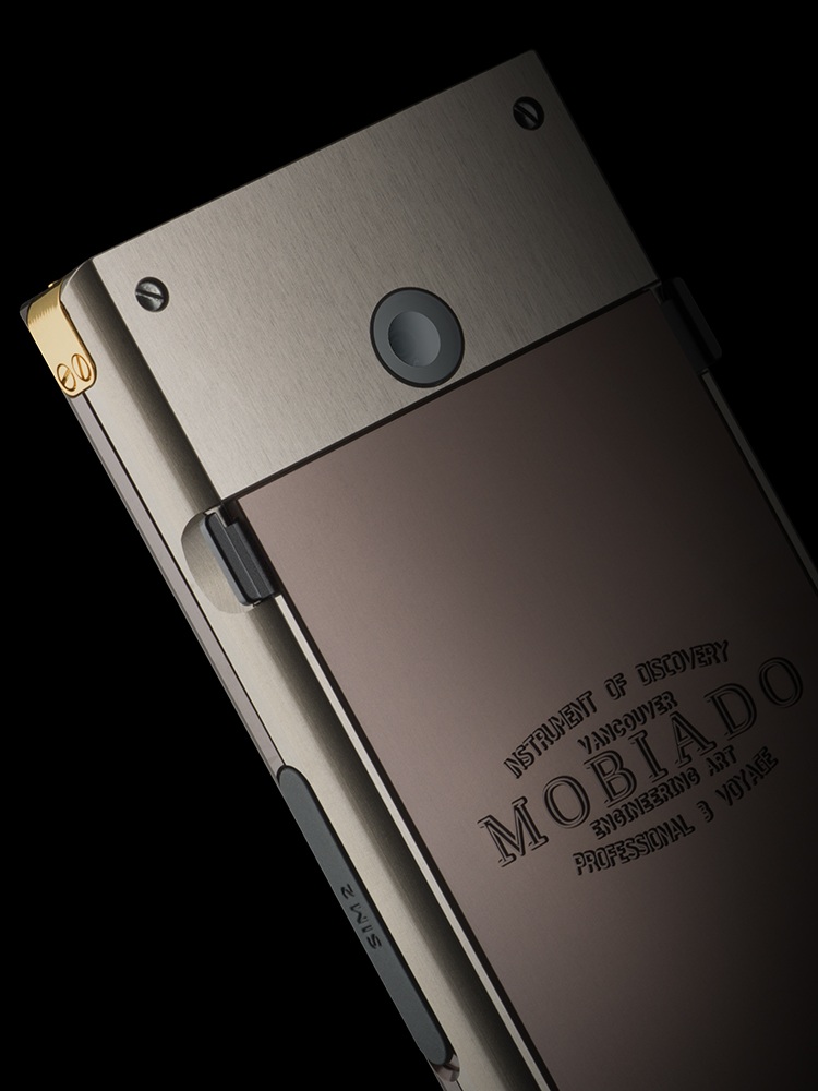 Mobiado ra mắt điện thoại du hành