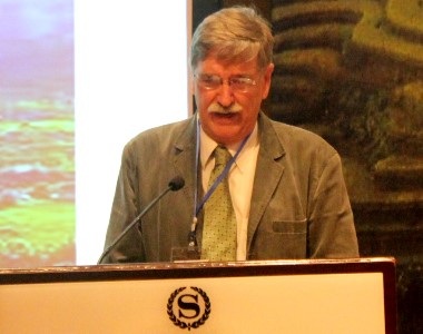 Ông Jeffrey Y Campbell, Giám đốc Chương trình hỗ trợ