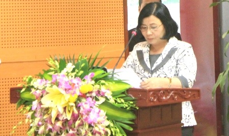 Bình chọn 63 “Nông dân Việt Nam xuất sắc 2014” - 1 Bà Nguyễn Hồng Lý, Phó Chủ tịch TƯ Hội Nông dân Việt Nam, phát biểu tại Lễ công bố (Ảnh: T. Nguyên)