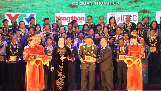 Tôn vinh những “bông hoa đẹp nhất” của ngành nông nghiệp Việt Nam - 2 Chương trình văn nghệ chào mừng buổi lễ