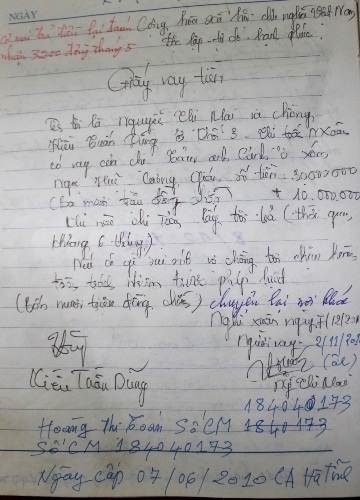 Giấy vay tiền viết tay...