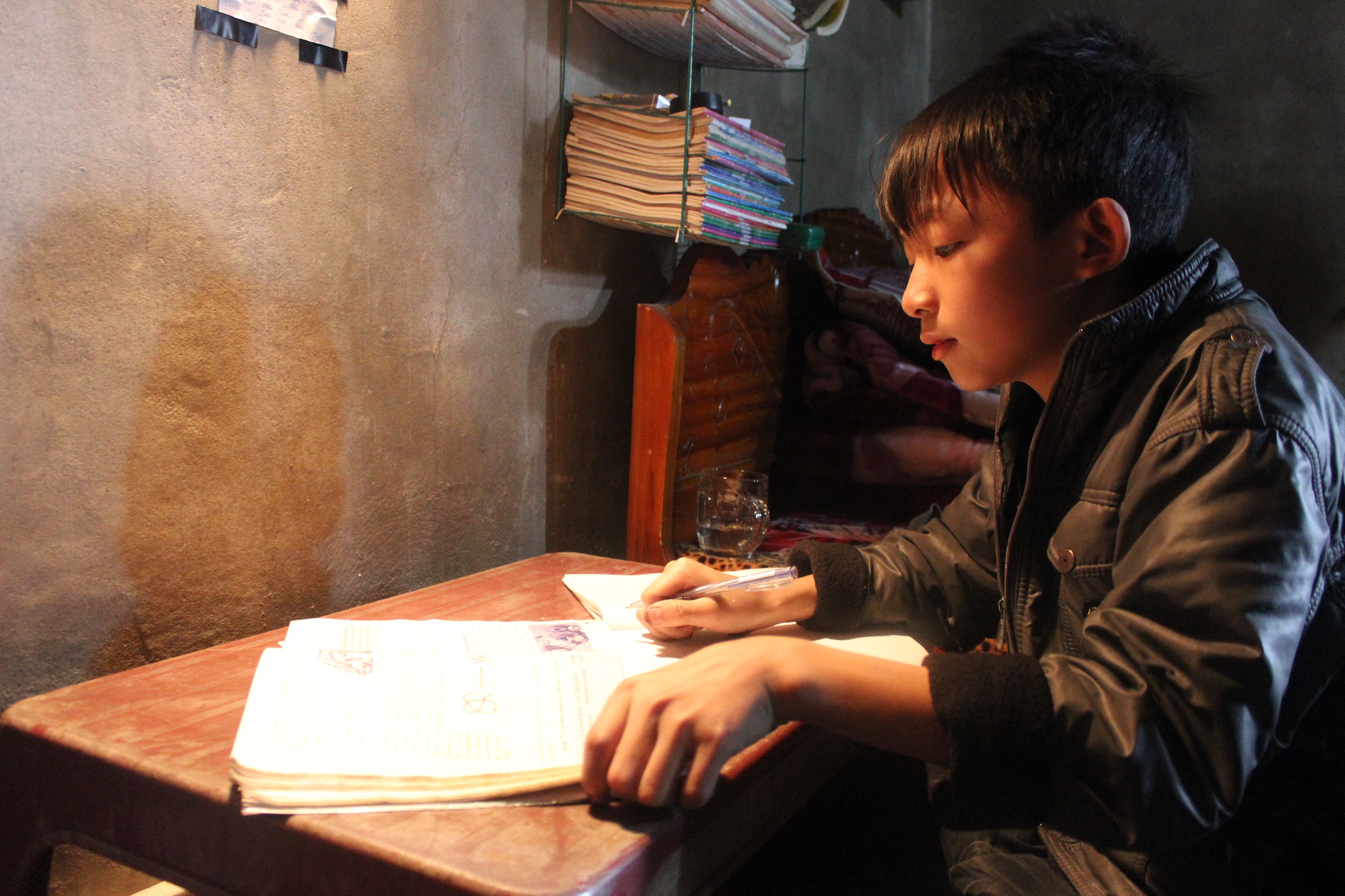 Cuộc sống éo le nhưng Ước luôn nỗ lực vươn lên trong học tập