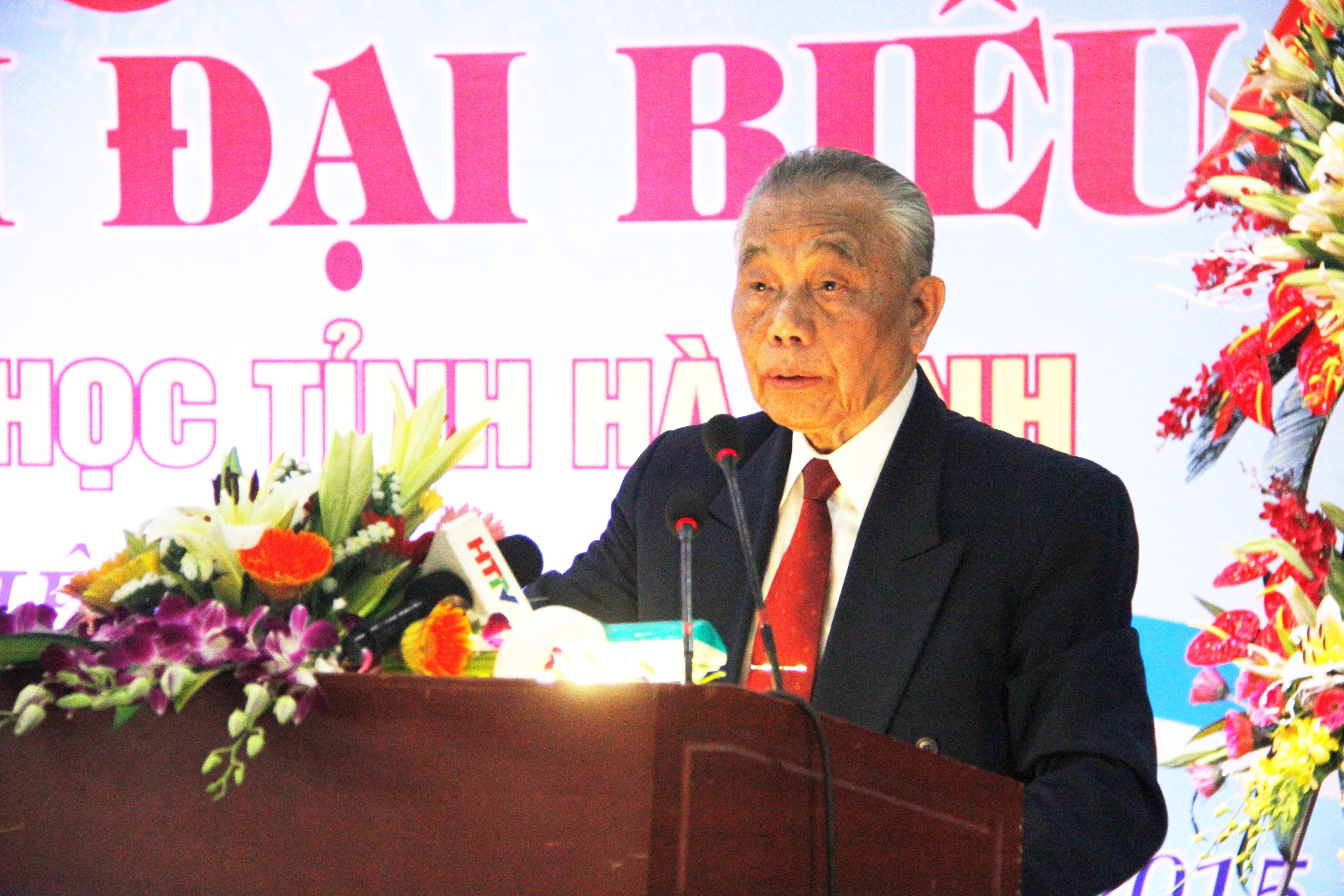 Quang cảnh đại hội Khuyến học Hà Tĩnh khóa IV