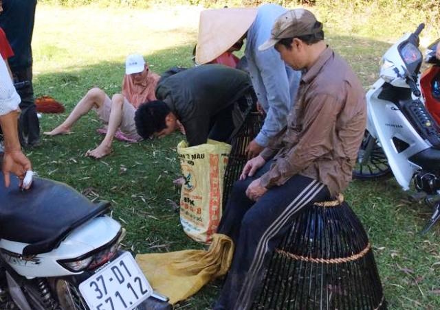 Về Xuân Viên xem lễ hội Đánh cá Đồng Hoa - 10 Nghỉ ngơi và nhìn lại thành quả