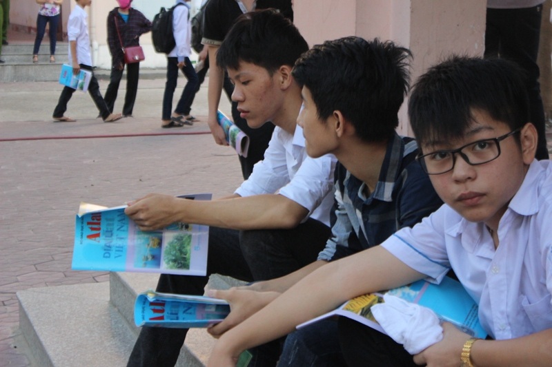 Đề Toán dễ nhưng khó có điểm tuyệt đối - 11 Thí sinh chuẩn bị bước vào môn thi Địa lý.