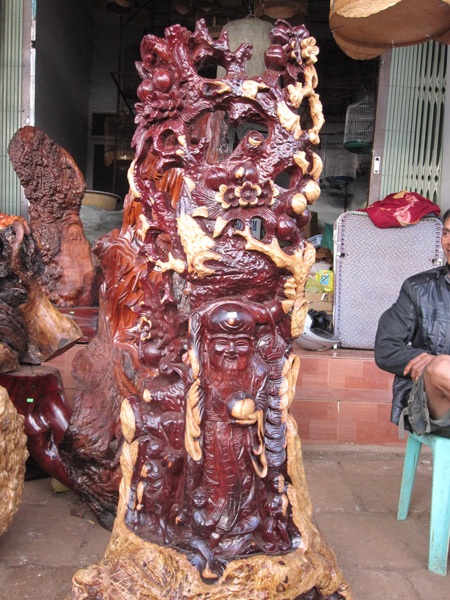 Những món hàng cực “độc” ở Phố núi - 11