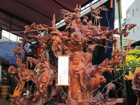 Những món hàng cực “độc” ở Phố núi - 2