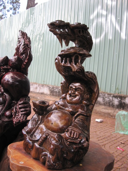 Những món hàng cực “độc” ở Phố núi - 6