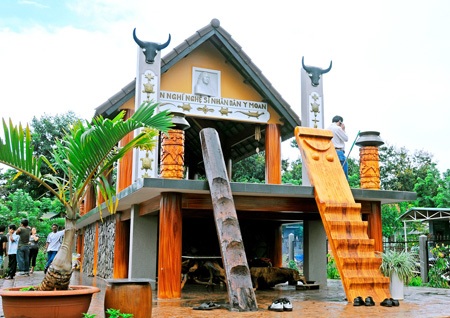 Lễ khánh thành tượng đồng NSND Y Moan nhân ngày giỗ đầu - 5