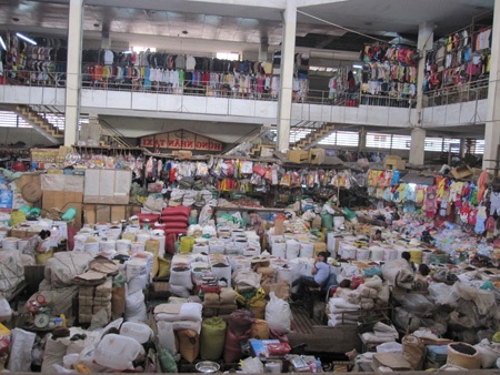 Tiểu thương chợ Lớn Gia Lai bất an sau vụ cháy chợ Quãng Ngãi - 2